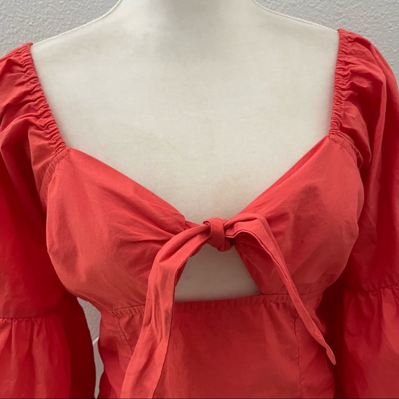 Free People boho coral embroidered sleeve crop top size medium - Picture 2 of 8